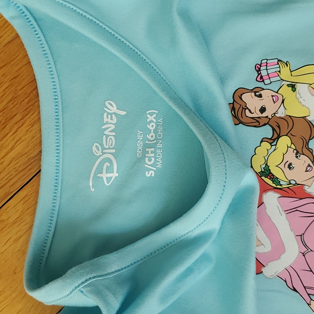 Disney Christmas dress - Picture 2 of 4